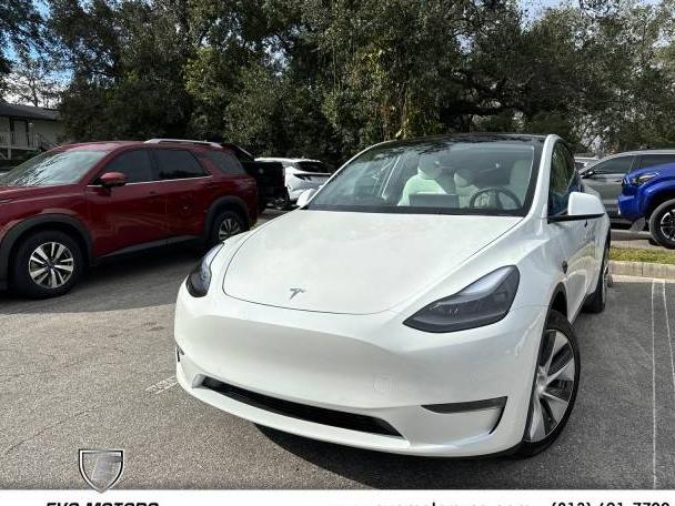 TESLA MODEL Y 2022 7SAYGDEE5NF357793 image